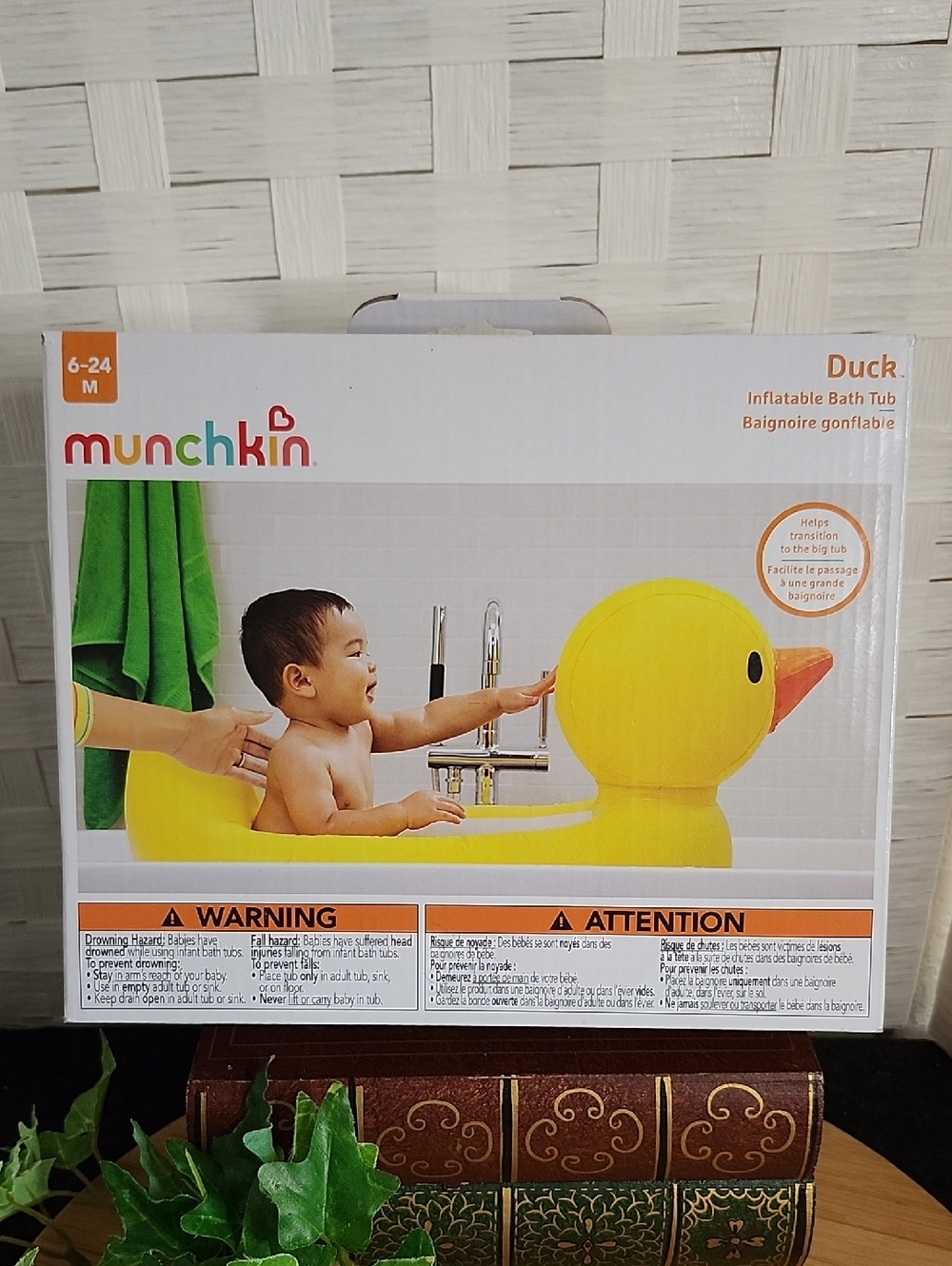 👉*NWT* MUNCHKIN WHITE HOT INFLATABLE YELLOW DUCK SAFETY BABY BATH TUB ~6-24mon